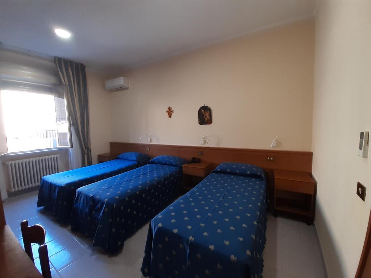 Suore Concezioniste Missionarie - Carmen Sallés Bed and breakfast